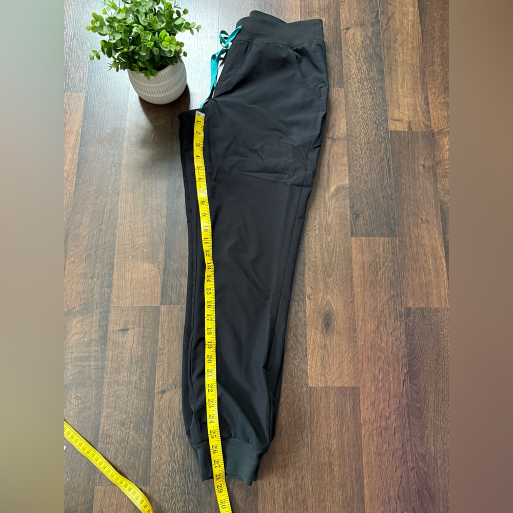 Figs Lined Zamora Jogger - Picture 6 of 8